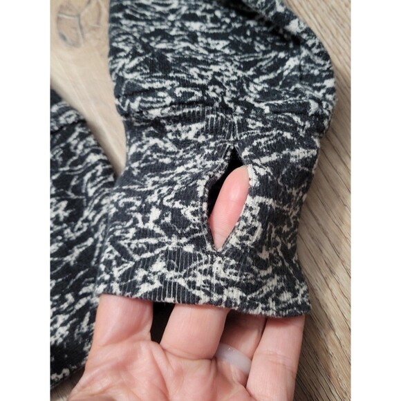 Lululemon Scuba Full Zip Hoodie Iced Wave black white size 4 - Picture 7 of 8